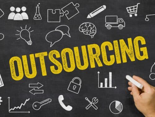 Outsourcinggrafik mit Symbolen | Lohnbuchhaltung